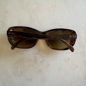 Ray Ban Polarizad sunglasses!